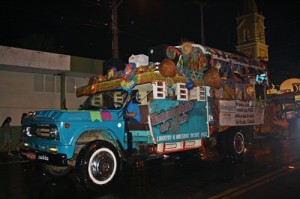 pau_de_arara_eletronico_muita_animac