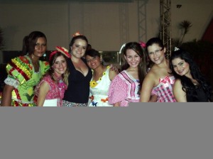 concorrentes_a_rainha_do_milho_tcm_2011-