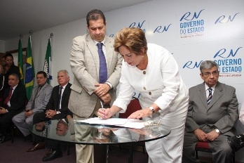 ROSALBA_EM_FOTO_DE_IVANIZIO_RAMOS_05_09