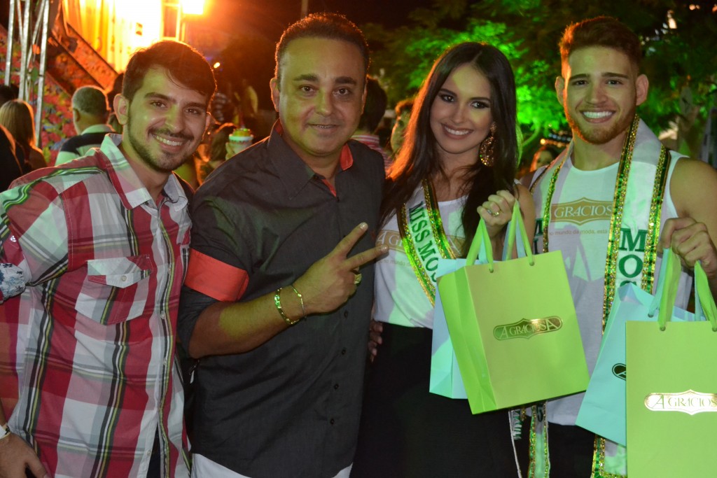 Lucas Silveira, Carlinhos Ferdebez, Bianca Freitas e Brunoo Medeiros