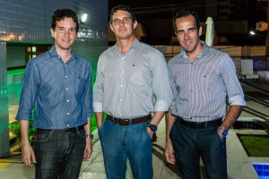 José Beltrão Neto, Roberto Cardoso e George Lyra comemoram a entrega do novo empreendimento