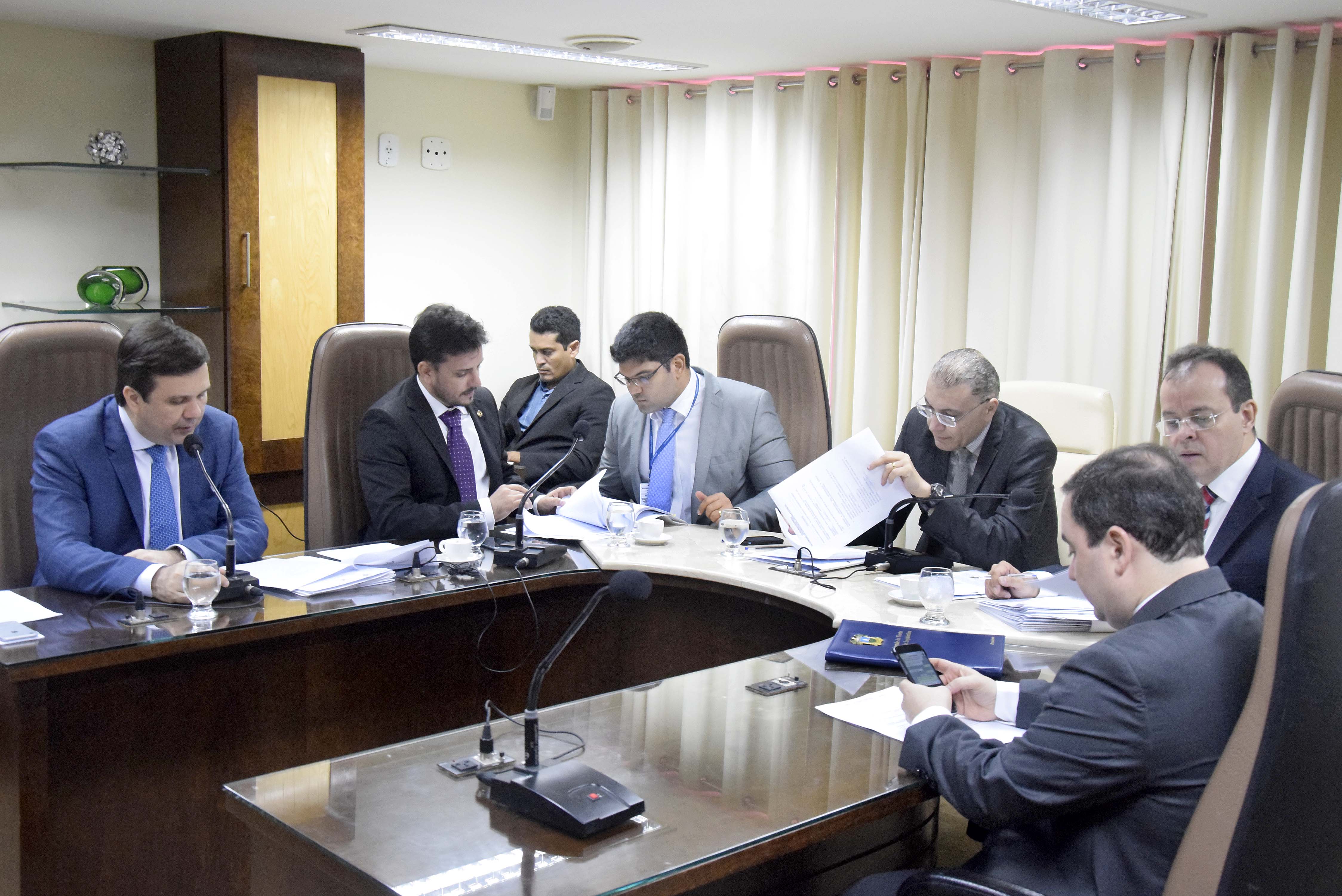 f43ec00c0a06d5bb800e945189c07b17