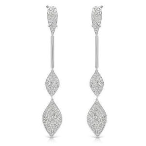 Par de brincos Cascata por Kat Florence em cocriação com Sarah Jessica Parker - © Courtesy of Kat Florence