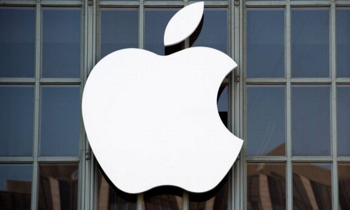 Apple é a primeira empresa dos EUA a atingir US$ 1 trilhão de valor de mercado - JOSH EDELSON / Josh Edelson/AFP